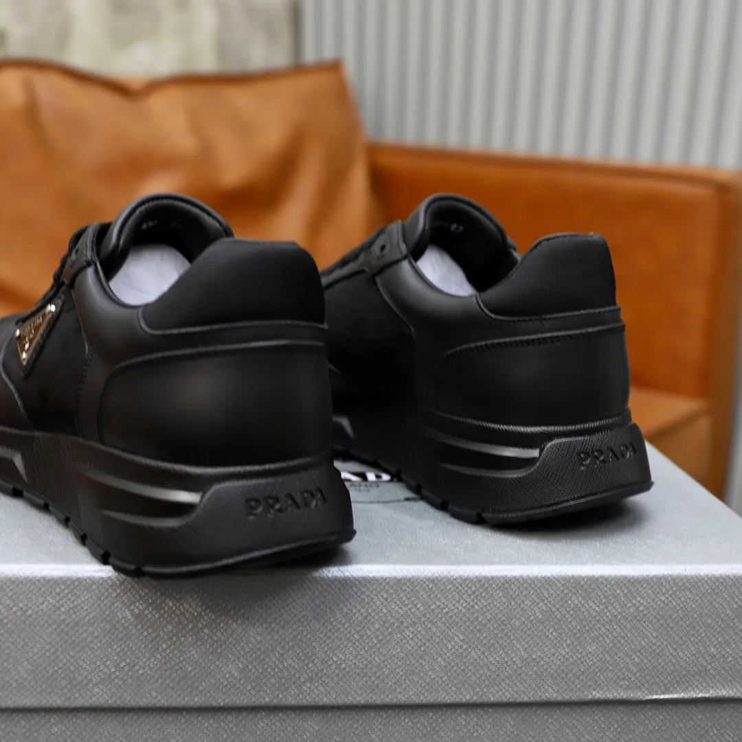 Men's shoes 💰600💰🙅‍♂️🙅‍♂️🙅‍♂️ [PRADA] Prada - High-end quality original order - Upper: Nappa calfskin, tumbled calfskin spliced stretch cloth surface, tongue high frequency brand logo - Lining: water-dyed cowhide - Outsole: ultra-light TPU foam rubber; two-color molded outsole -Ultra-high quality control and fine workmanship: outstanding (high-end, extravagance, grade) -Size: 38-44 (45 can be customized)